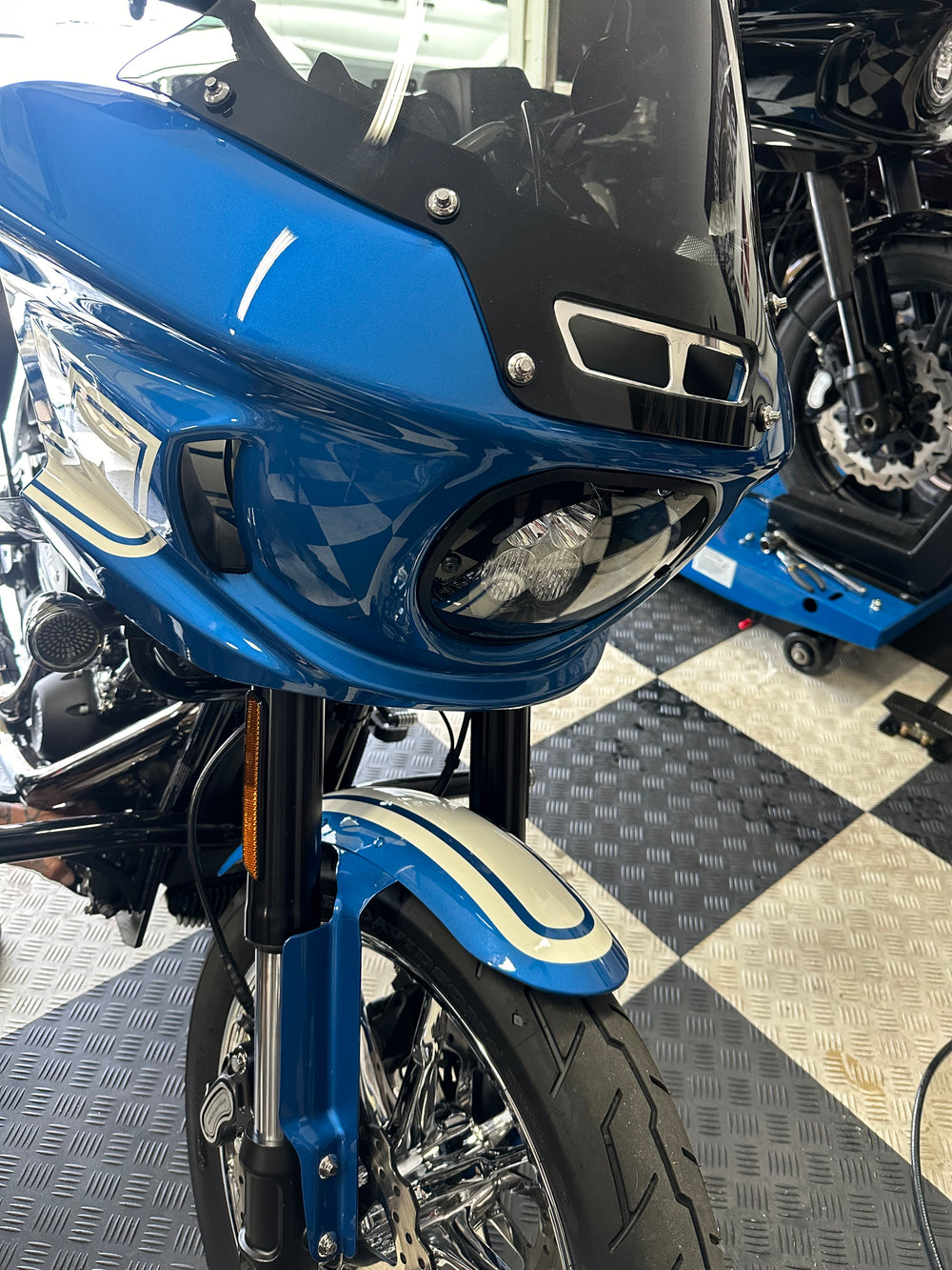 ARP 12 Point - HD M8 Softail Inner & Outer Fairing Bolt Set